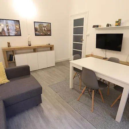 Semesterbostad La Casa Di Giulia Milano