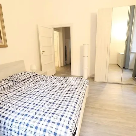 La Casa Di Giulia Milan